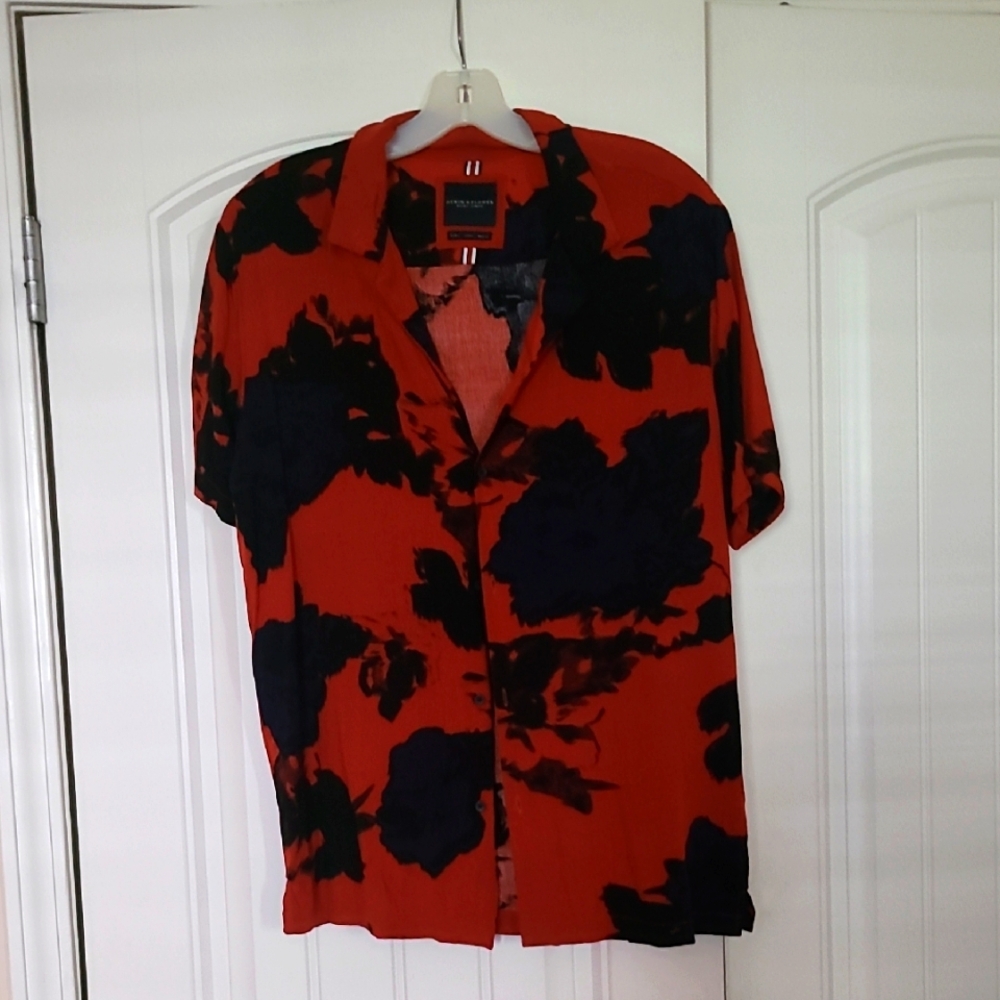 Denim & Flower Vibrant Red and Black Shirt. Size large.
